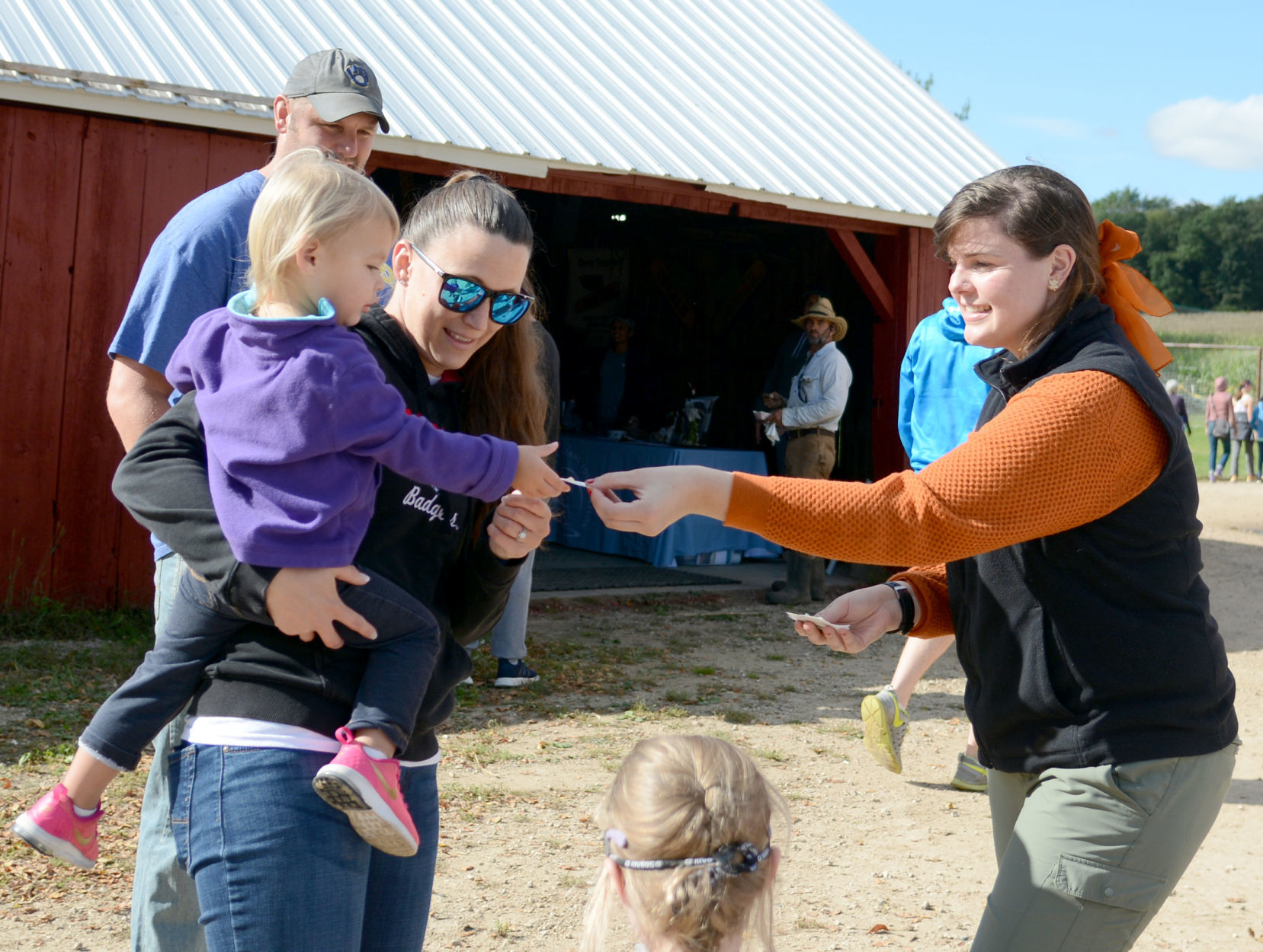 093019-port-news-treinen-farm-02